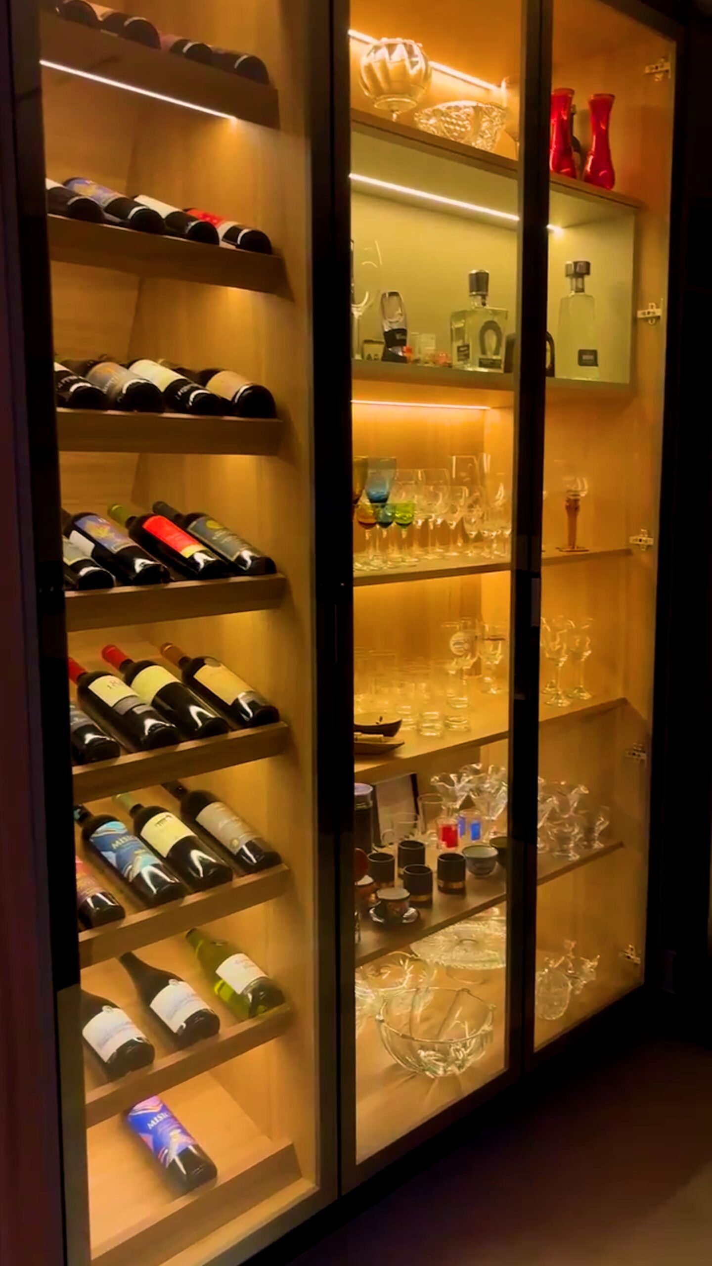 Cópia de Cadenze_FRAMES.00_00_22_06.Quadro011